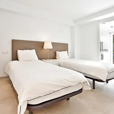 149 * Marbella