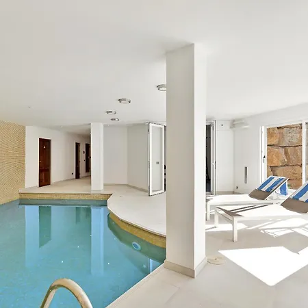Villa 149 *